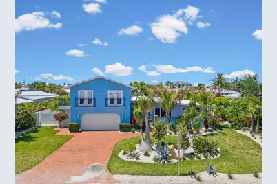 528 Key Royale Drive, Holmes Beach, FL 34217 - Photo 56