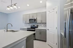 11779 Glenside Ter, Palmetto, FL 34221 - Photo 16