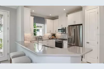 3225 Torta Court, Bradenton, FL 34211 - Photo 2