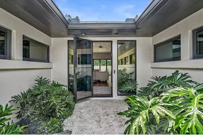 627 Owl Way, Sarasota, FL 34236 - Photo 4