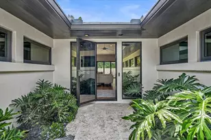 627 Owl Way, Sarasota, FL 34236 - Photo 4