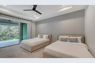 1537 Siesta Drive, Sarasota, FL 34239 - Photo 52
