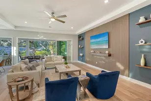 1537 Siesta Dr, Sarasota, FL 34239 - Photo 12