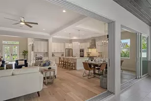 1537 Siesta Dr, Sarasota, FL 34239 - Photo 68