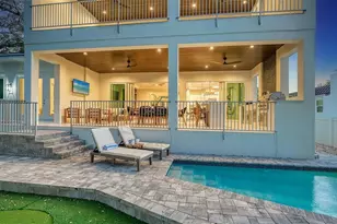 1537 Siesta Dr, Sarasota, FL 34239 - Photo 2