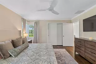 301 26th St W, Bradenton, FL 34205 - Photo 32
