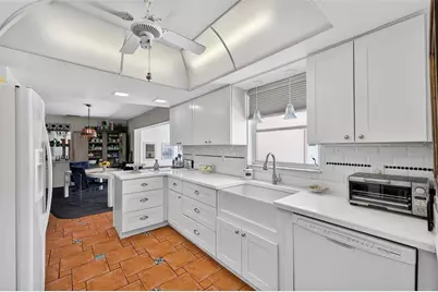 6100 Hollywood Boulevard, Sarasota, FL 34231 - Photo 16