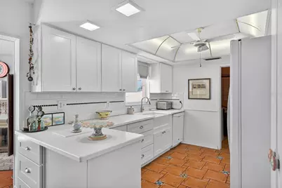 6100 Hollywood Boulevard, Sarasota, FL 34231 - Photo 6