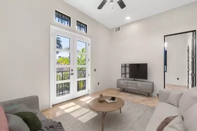 324 Siesta Drive, Sarasota, FL 34242 - Photo 40