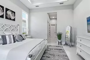 8254 Pavia Way, Lakewood Ranch, FL 34202 - Photo 20