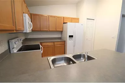 2211 11th Avenue E, Palmetto, FL 34221 - Photo 6