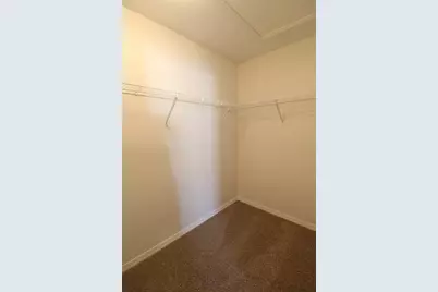 2211 11th Avenue E, Palmetto, FL 34221 - Photo 10