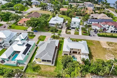 8174 17th Avenue W, Bradenton, FL 34209 - Photo 48