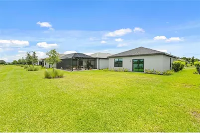 6560 Silverstar Drive, Sarasota, FL 34240 - Photo 26