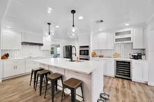 812 59th St NW, Bradenton, FL 34209 - Photo 18
