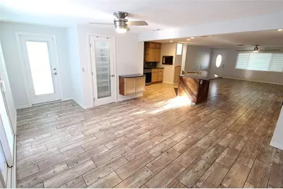 5521 Yorkshire Way, Sarasota, FL 34231 - Photo 16
