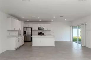 11228 Fieldstone Dr, Palmetto, FL 34221 - Photo 10