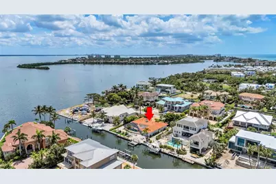 617 Rountree Drive, Longboat Key, FL 34228 - Photo 2