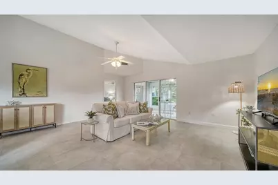 6467 Carrington Circle #43, Sarasota, FL 34238 - Photo 8