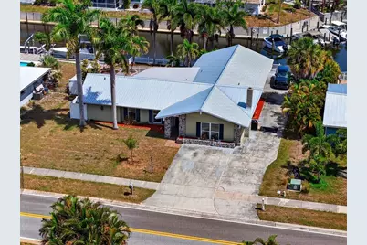 2555 Constitution Boulevard, Sarasota, FL 34231 - Photo 1
