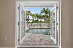 2555 Constitution Blvd, Sarasota, FL 34231 - Photo 12