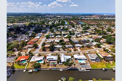 2555 Constitution Boulevard, Sarasota, FL 34231 - Photo 42