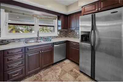 7203 Broughton Street, Sarasota, FL 34243 - Photo 6