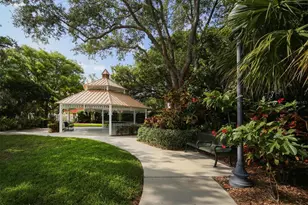 1676 Oak St, Sarasota, FL 34236 - Photo 28