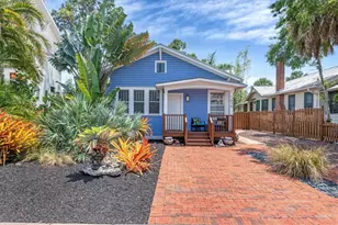 1676 Oak St, Sarasota, FL 34236 - Photo 2