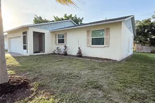 344 49th St W, Palmetto, FL 34221 - Photo 2