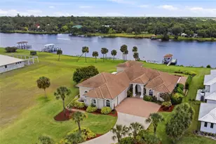 2504 Caloosa Shores Dr, Labelle, FL 33935 - Photo 2