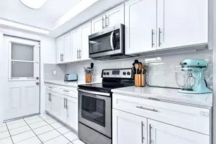 258 Reading St NW, Port Charlotte, FL 33952 - Photo 16