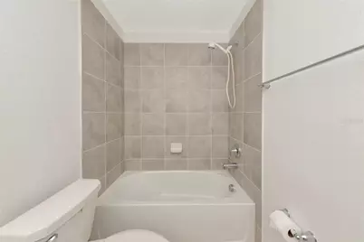 18114 Gawthrop Drive #107, Lakewood Ranch, FL 34211 - Photo 26