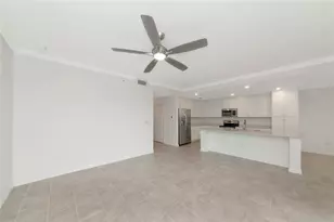 18114 Gawthrop Dr, Lakewood Ranch, FL 34211 - Photo 4