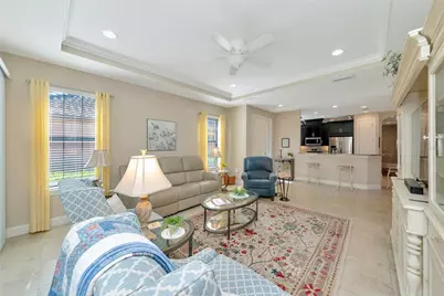 10441 Highland Park Place, Palmetto, FL 34221 - Photo 2