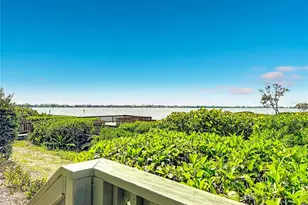 1515 Pelican Point Dr, Sarasota, FL 34231 - Photo 48