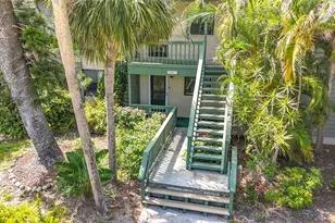 1515 Pelican Point Dr, Sarasota, FL 34231 - Photo 4