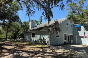 19543 Bakersfield Dr, Spring Hill, FL 34610 - Photo 1
