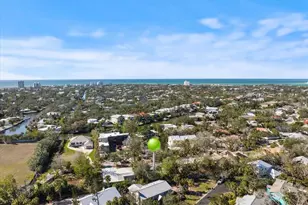 5151 Oakmont Pl, Sarasota, FL 34242 - Photo 38
