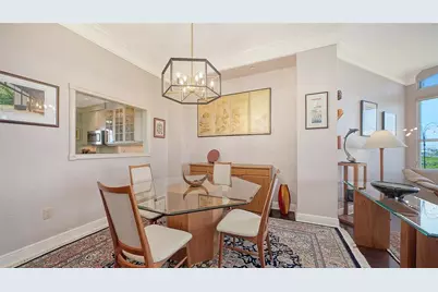 5420 Eagles Point Circle #402, Sarasota, FL 34231 - Photo 16