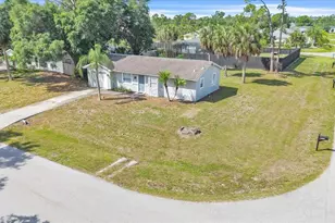 1461 McCrory St, North Port, FL 34286 - Photo 2