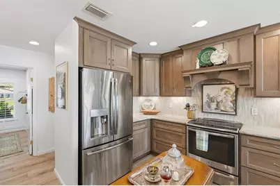 2211 50th Street W, Bradenton, FL 34209 - Photo 14