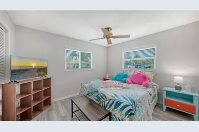 2902 Captiva Gardens Drive #3, Sarasota, FL 34231 - Photo 24