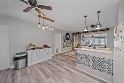 3281 8th Street, Sarasota, FL 34237 - Photo 10