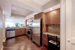 988 Boulevard of the Arts, Sarasota, FL 34236 - Photo 18