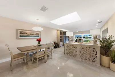 5757 Gulf Of Mexico Drive #305, Longboat Key, FL 34228 - Photo 18