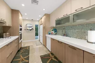 5757 Gulf of Mexico Dr, Longboat Key, FL 34228 - Photo 8
