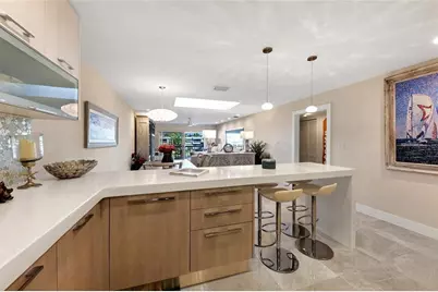 5757 Gulf Of Mexico Drive #305, Longboat Key, FL 34228 - Photo 14