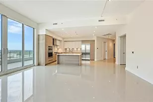 111 S Pineapple Ave, Sarasota, FL 34236 - Photo 12