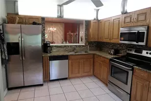 6101 34th Street W, Bradenton, FL 34210 - Photo 8